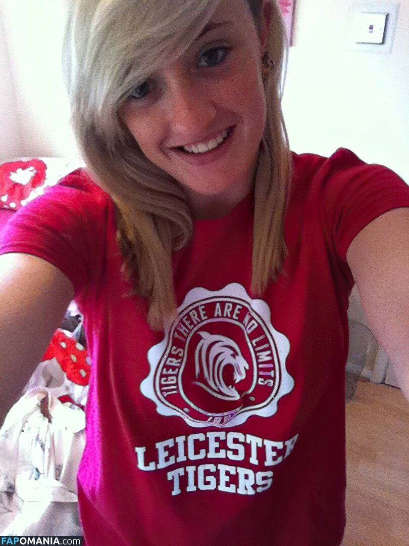 Lucy Hatton Nud Fotografie scursă #67