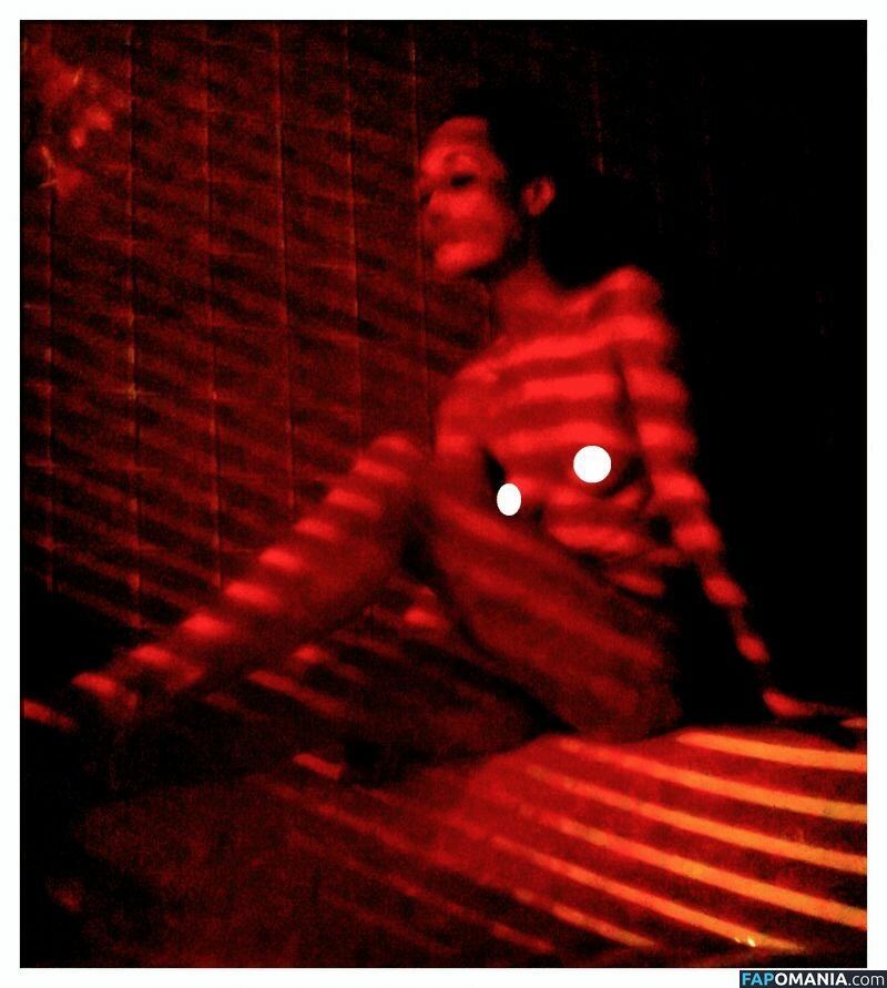 Maggie Q Nud Fotografie scursă #3