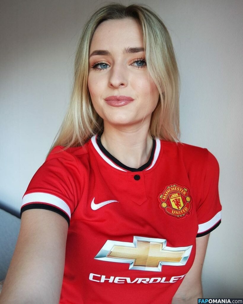 Maiken Skoie Brustad Nud Fotografie scursă #43