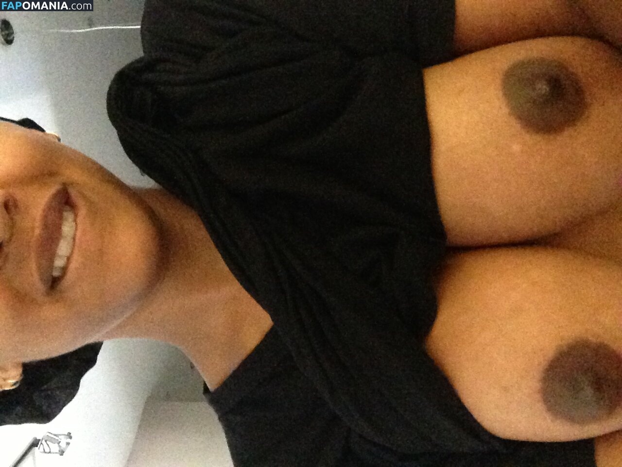 Meagan Good Nud Fotografie scursă #8