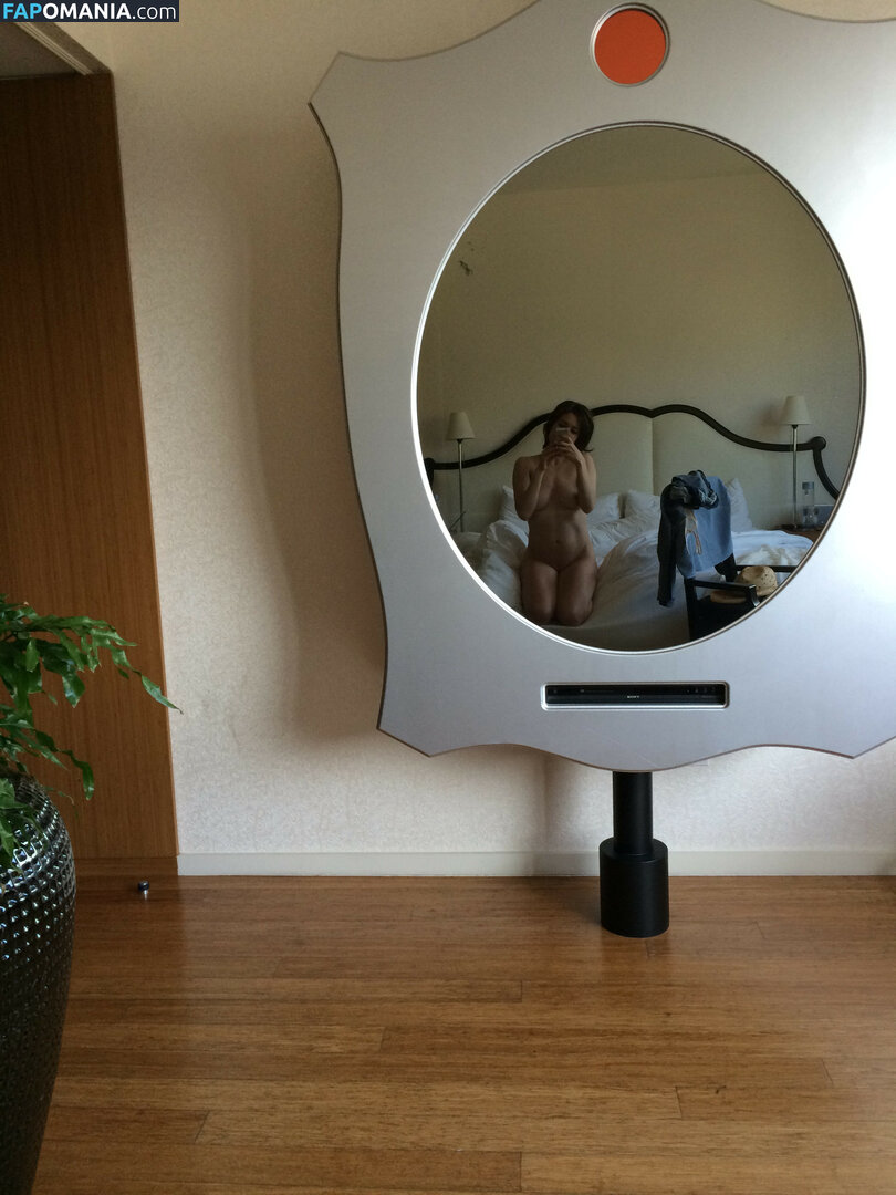 Megan Boone Nud Fotografie scursă #3