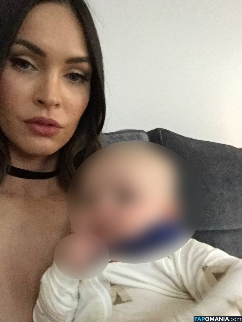 Megan Fox Nud Fotografie scursă #47