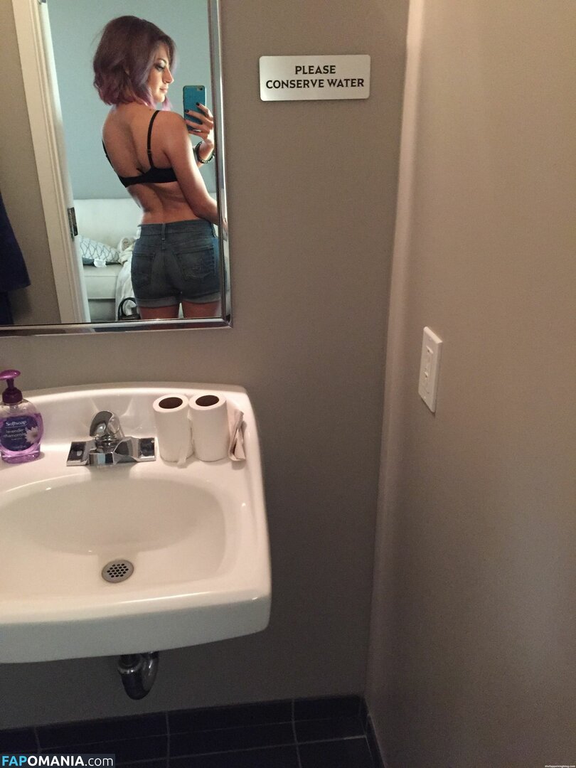 Mia Serafino Nud Fotografie scursă #63