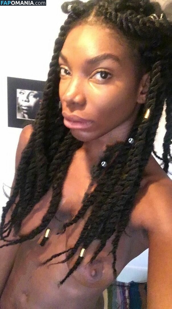 Michaela Coel Nud Fotografie scursă #2