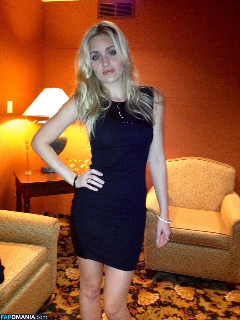Michalka Sisters Nud Fotografie scursă #4