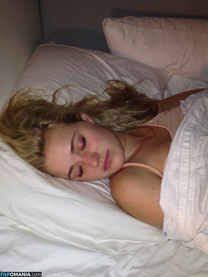 Michalka Sisters Nud Fotografie scursă #40
