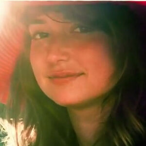 Milana Vayntrub
