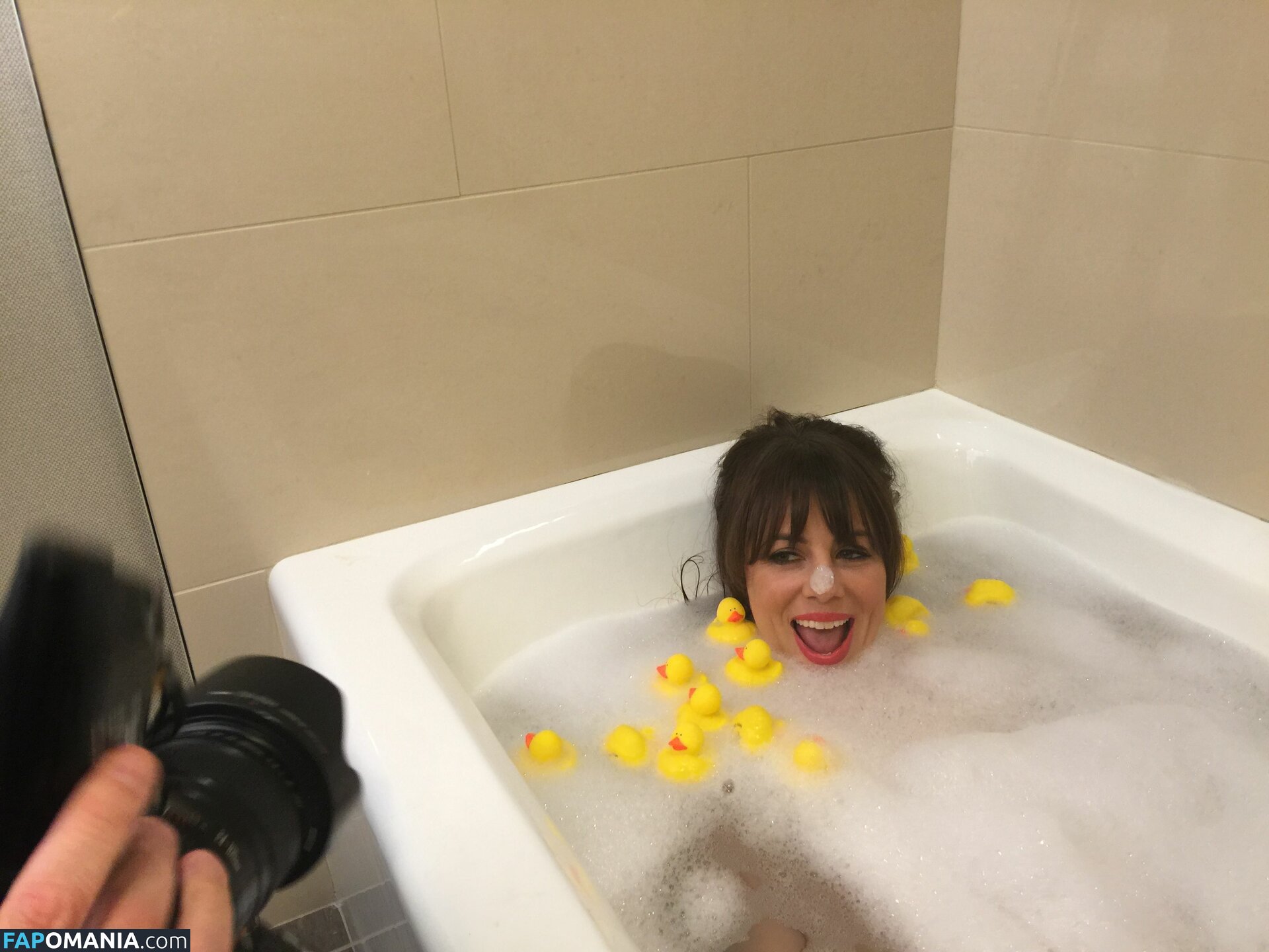 Natasha Leggero Nud Fotografie scursă #5