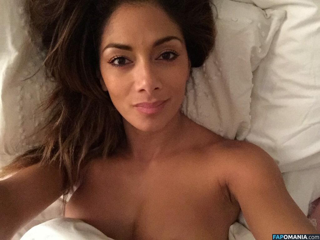 Nicole Scherzinger Nud Fotografie scursă #3