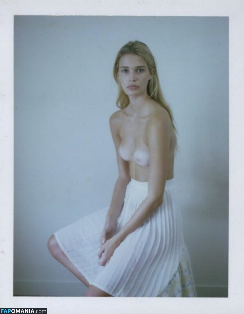 Noel Berry Nud Fotografie scursă #218