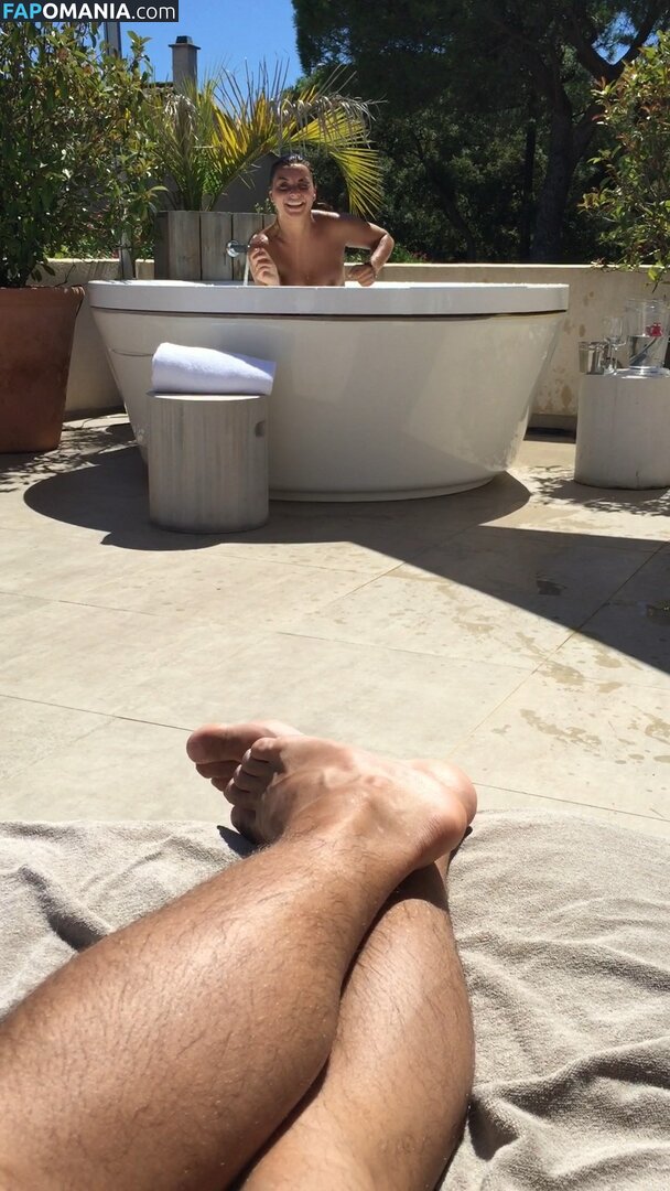 Priscilla Betti Nud Fotografie scursă #30