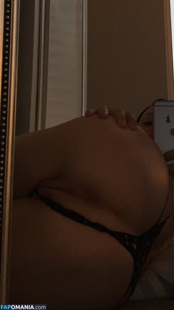 Rose McGowan Nud Fotografie scursă #4