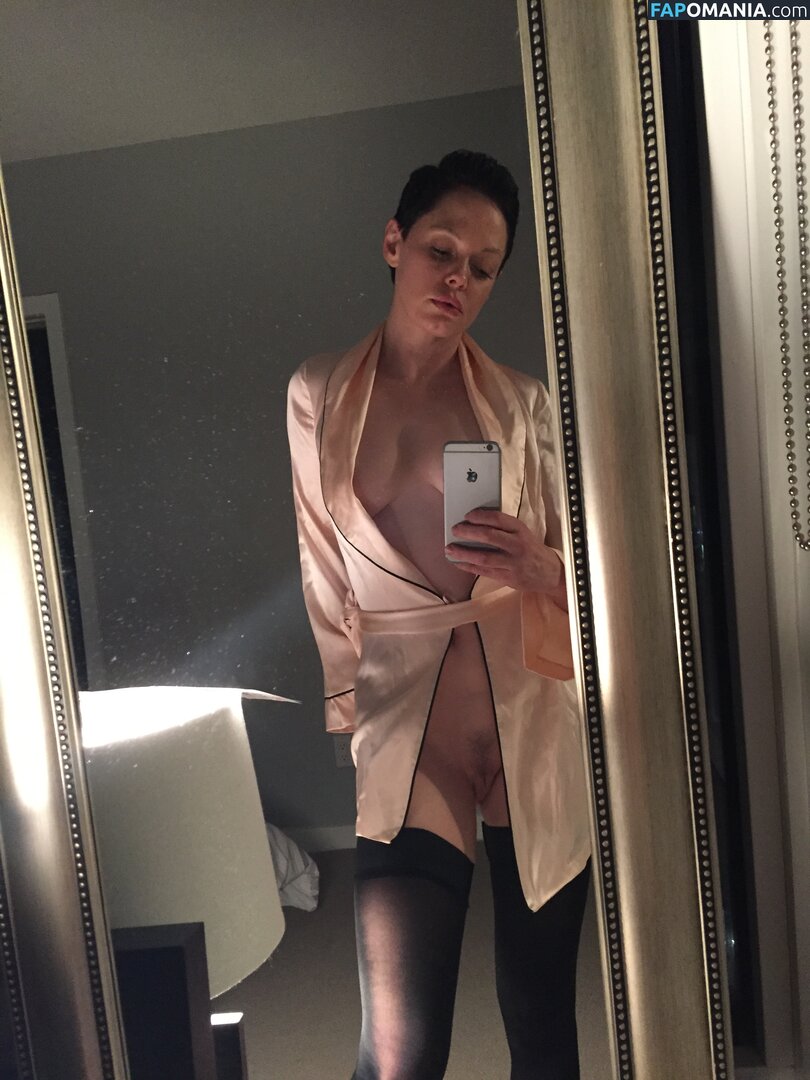 Rose McGowan Nud Fotografie scursă #14