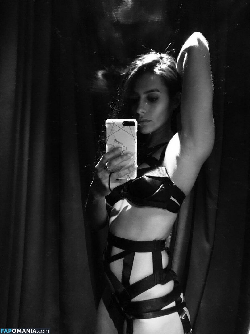 Sair Khan Nud Fotografie scursă #1