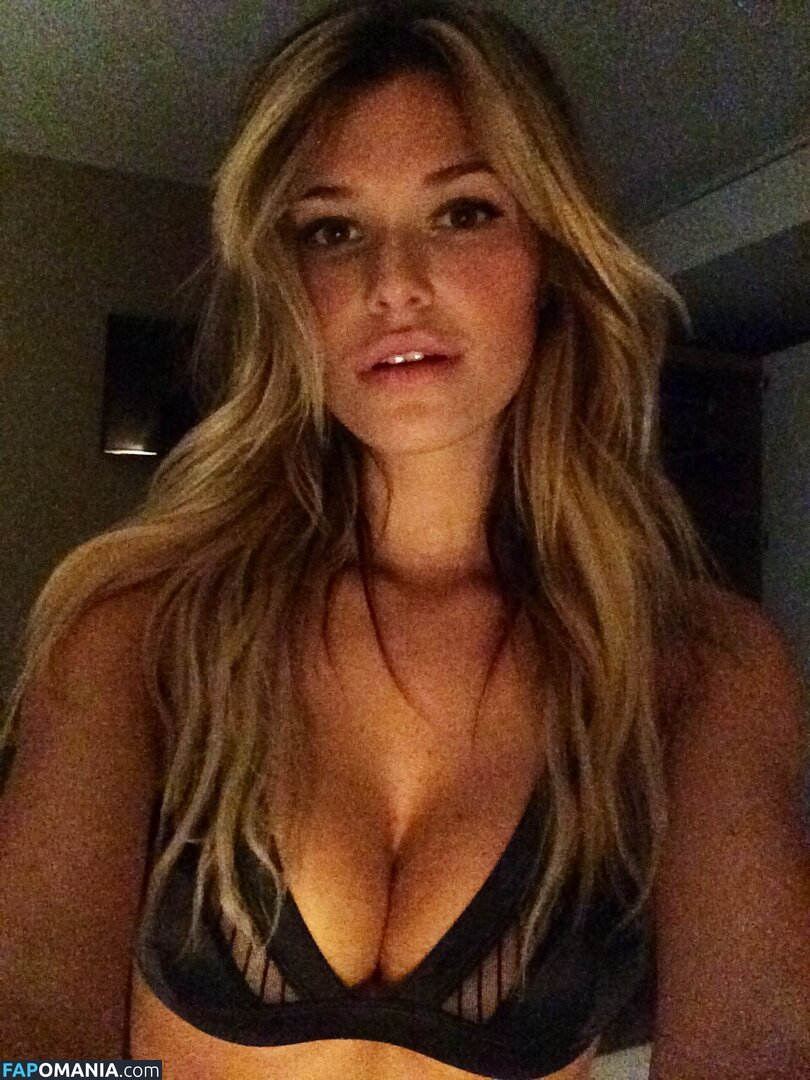 Samantha Hoopes Nud Fotografie scursă #9