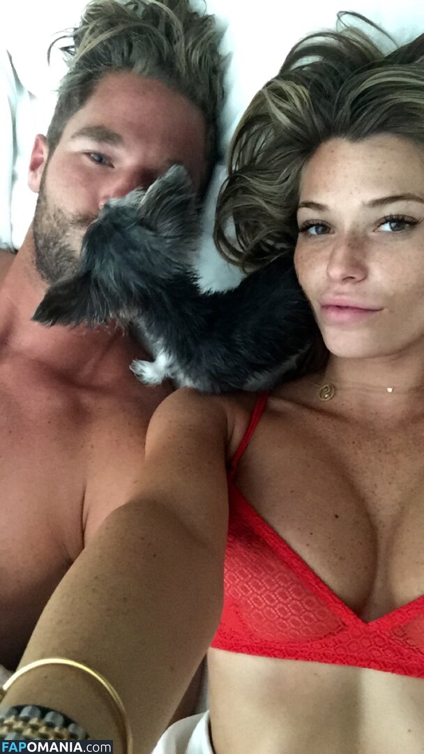 Samantha Hoopes Nud Fotografie scursă #22