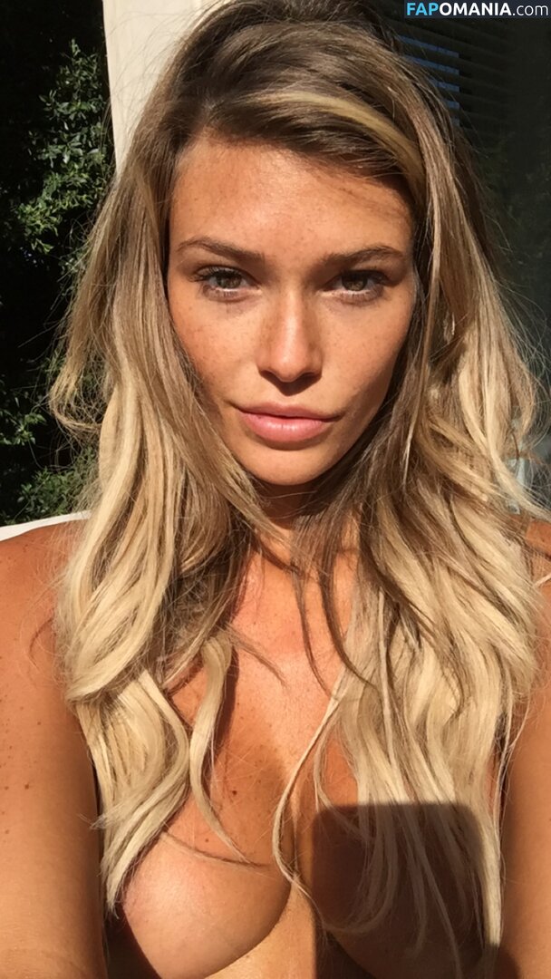 Samantha Hoopes Nud Fotografie scursă #148