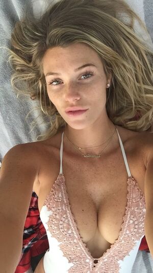 Samantha Hoopes