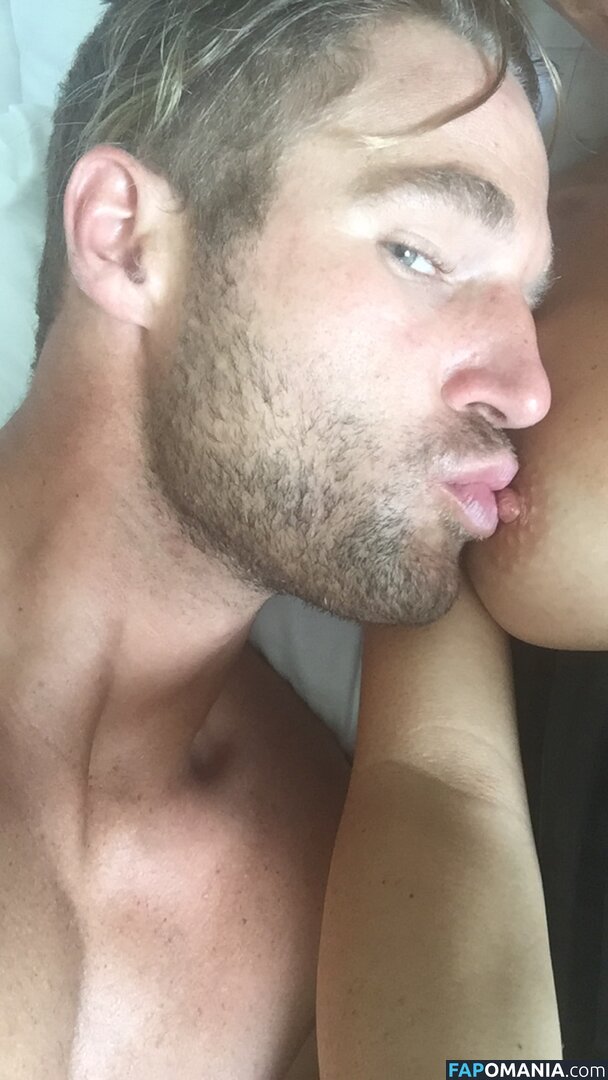 Samantha Hoopes Nud Fotografie scursă #174