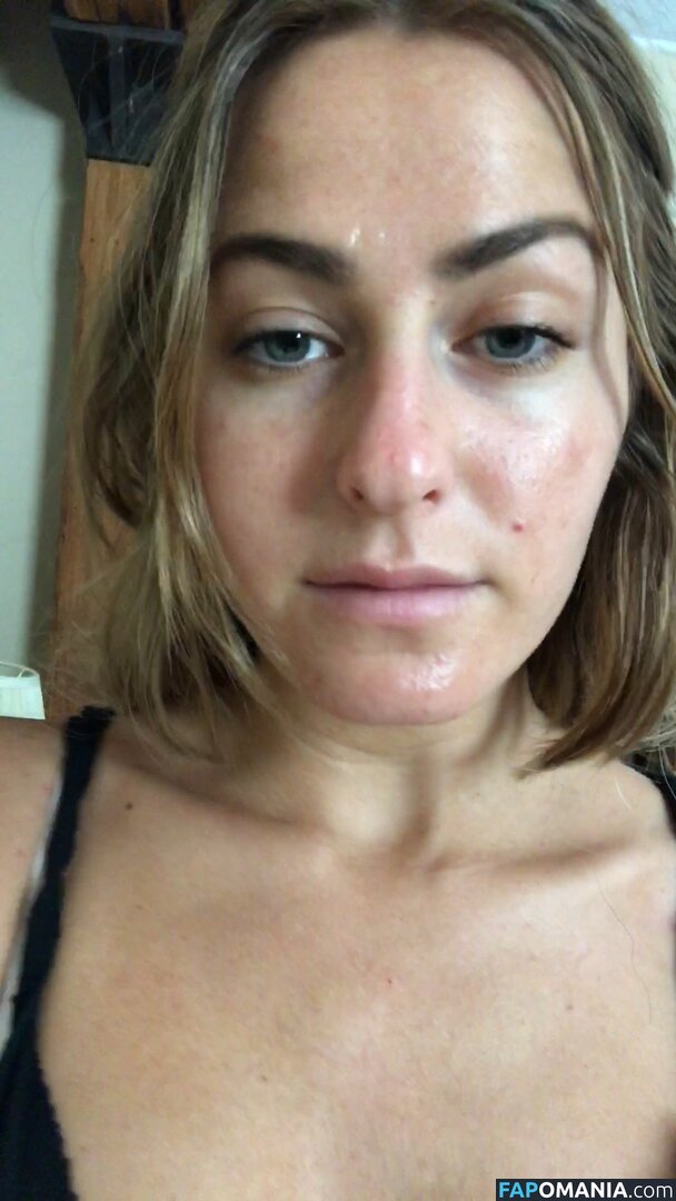 Scout Taylor Compton Nud Fotografie scursă #32