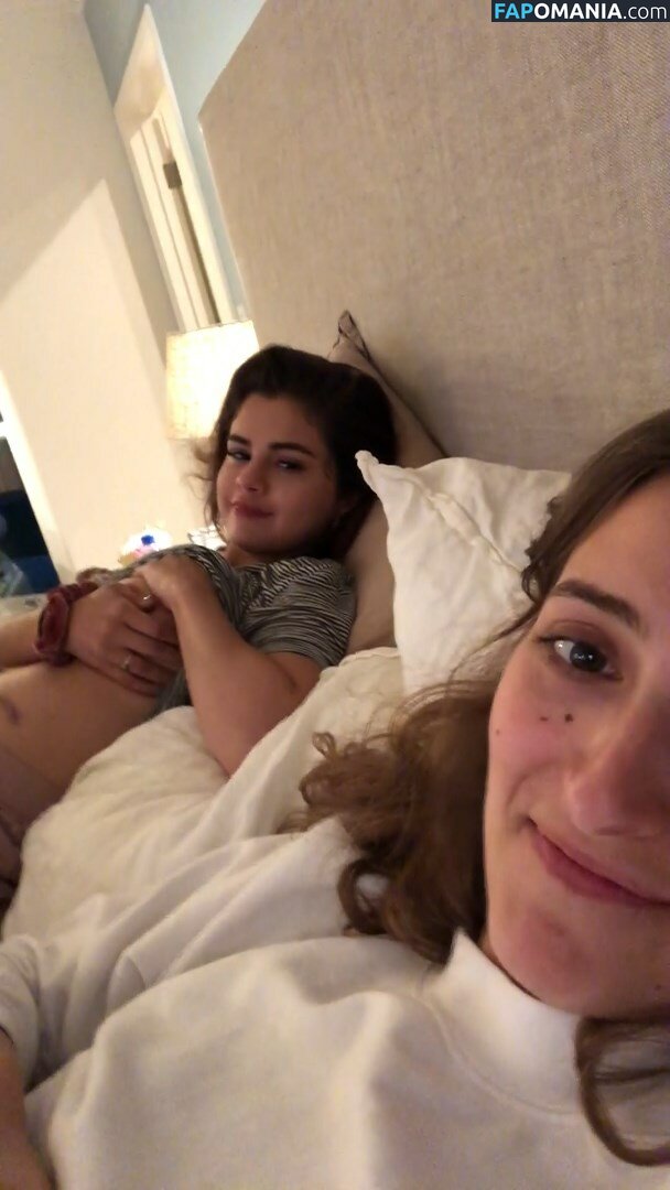Selena Gomez Nud Fotografie scursă #20
