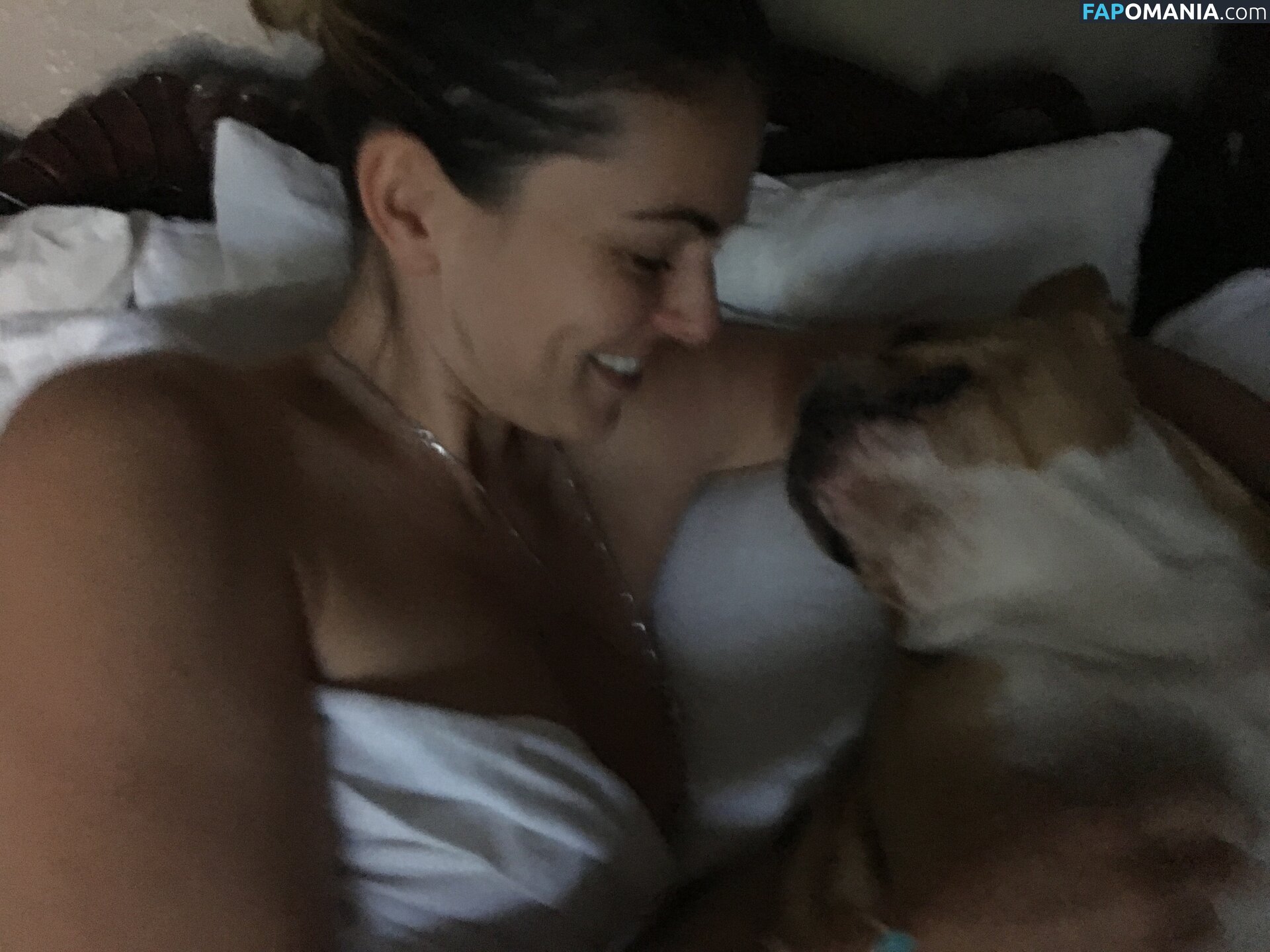 Serinda Swan Nud Fotografie scursă #175