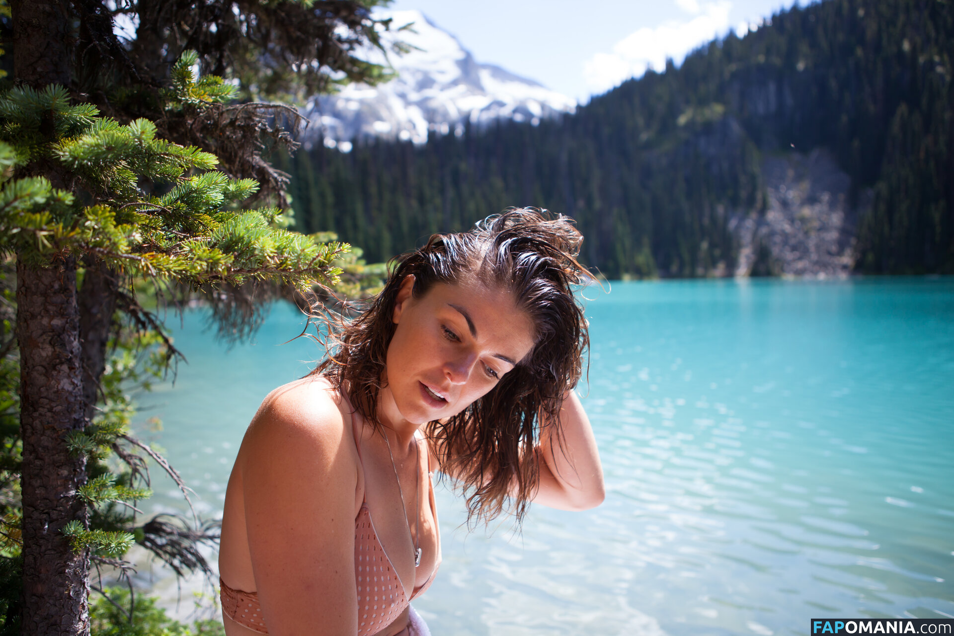 Serinda Swan Nud Fotografie scursă #187
