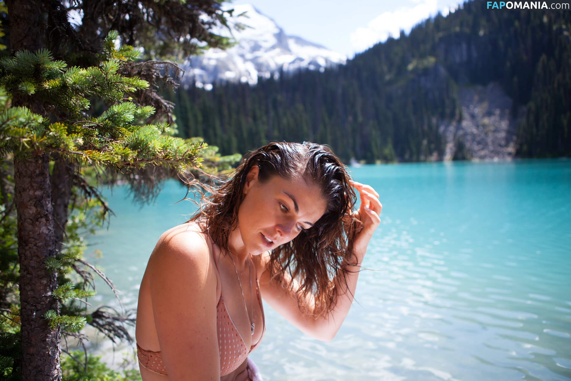 Serinda Swan Nud Fotografie scursă #188