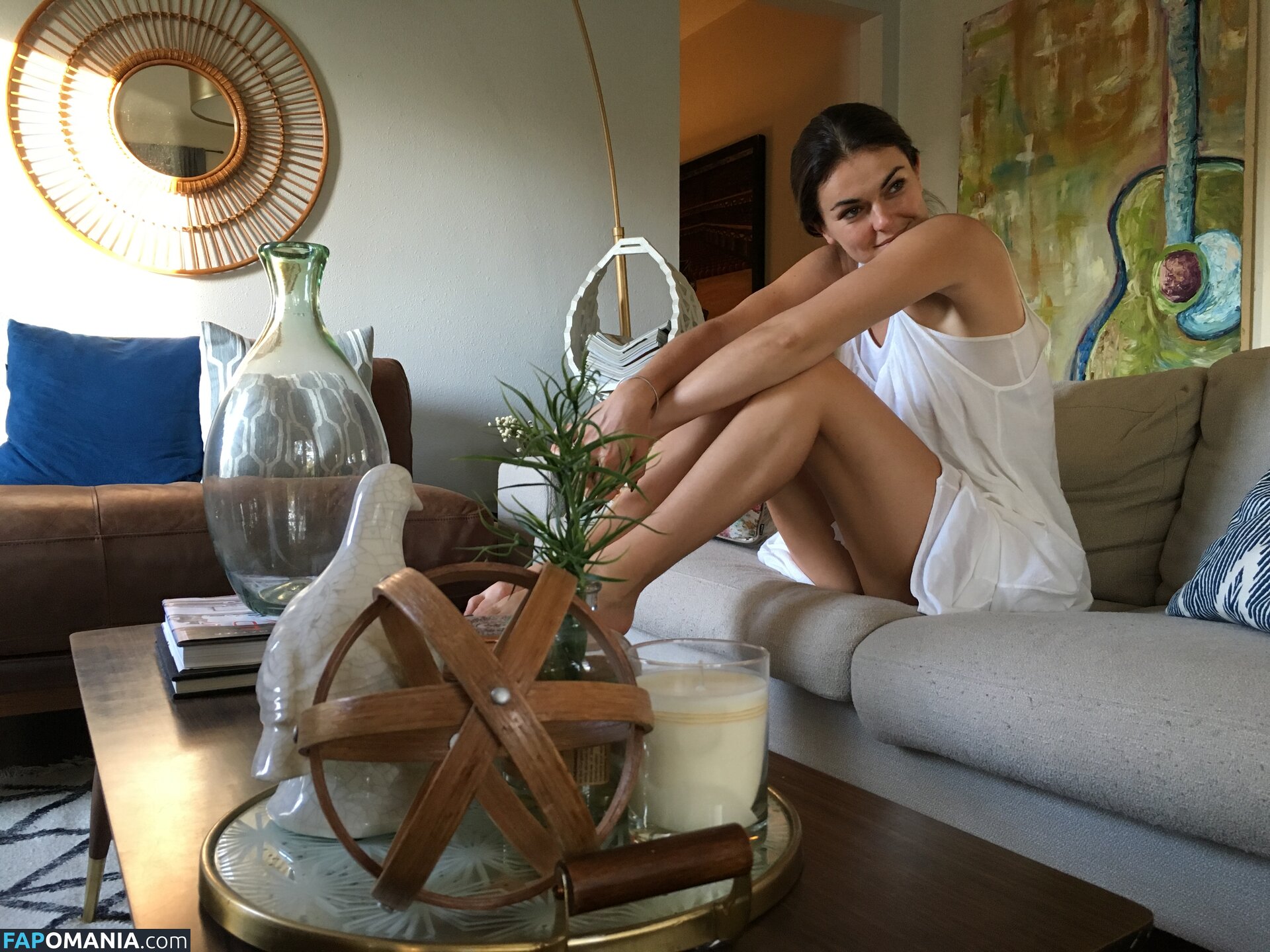 Serinda Swan Nud Fotografie scursă #249