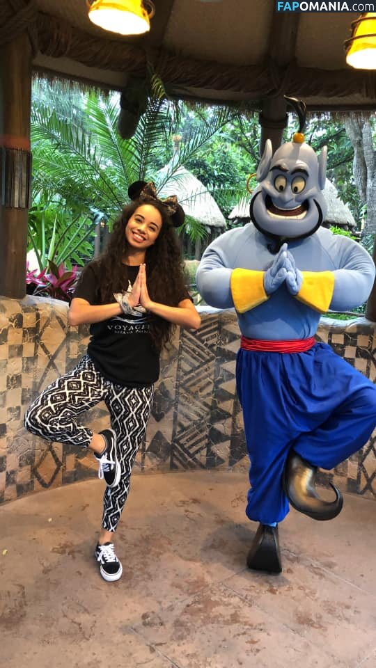 Shani Hamilton Nud Fotografie scursă #22