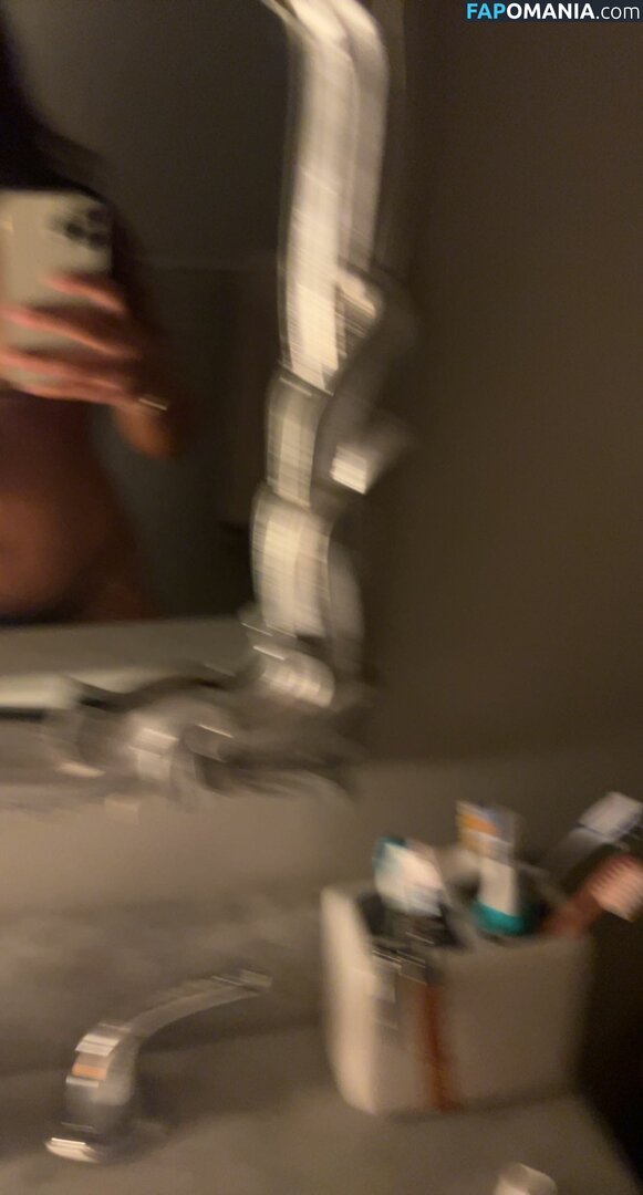 Sienna Mae Gomez / sienna_mae / siennamaegomez Nud OnlyFans  Fotografie scursă #167