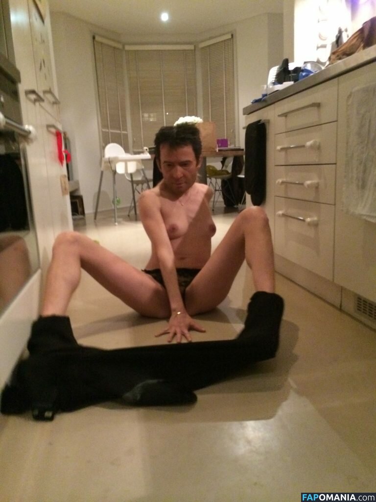 Sienna Miller Nud Fotografie scursă #3