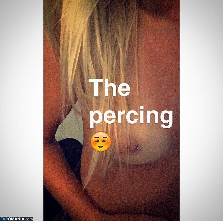 Sofia Jakobsson Nud Fotografie scursă #82