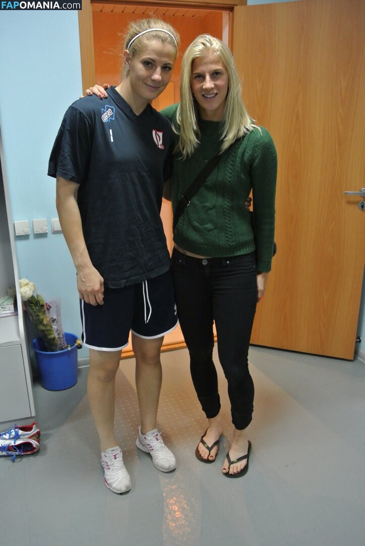 Sofia Jakobsson Nud Fotografie scursă #156