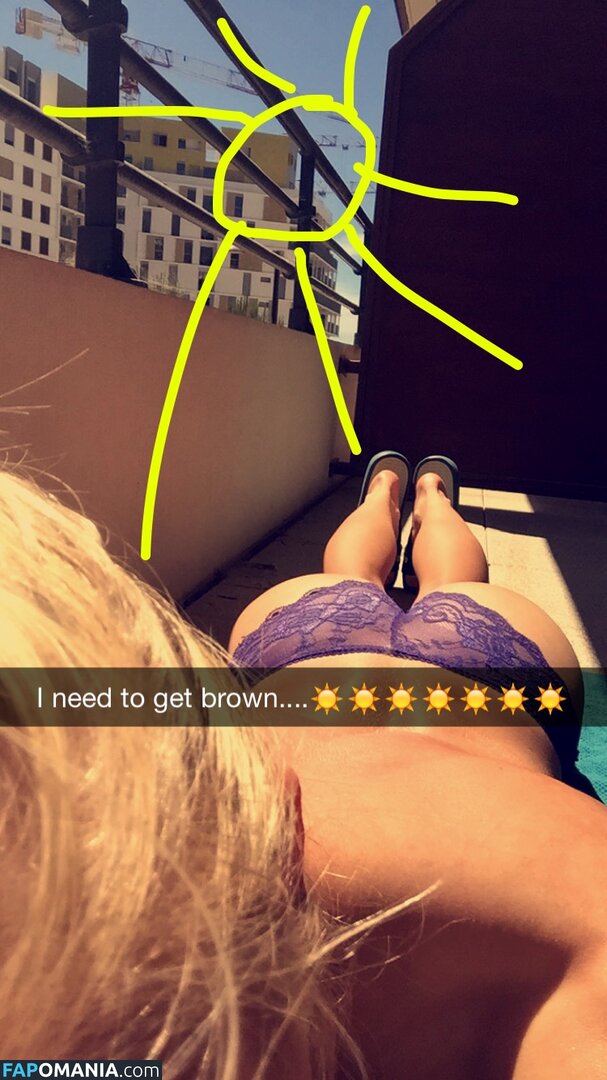 Sofia Jakobsson Nud Fotografie scursă #289