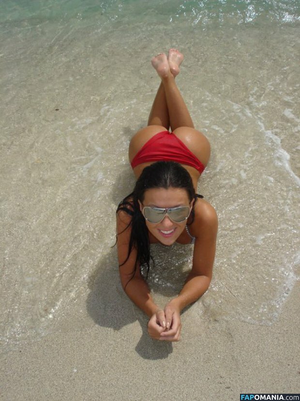 Stanija Dobrojevic Nud Fotografie scursă #5