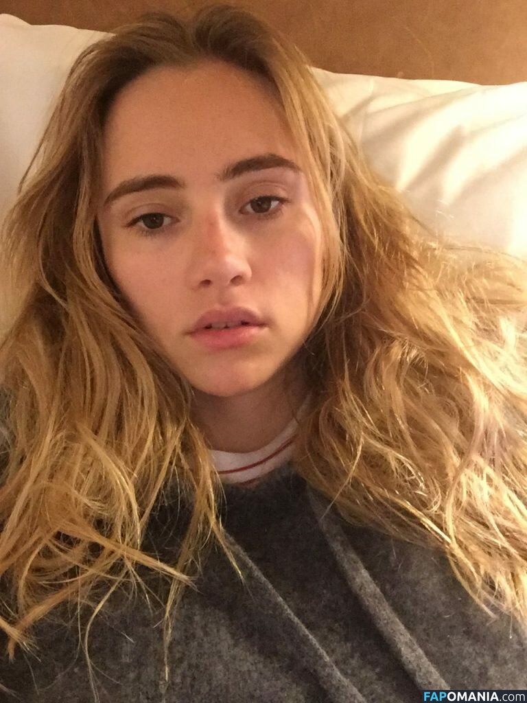 Suki Waterhouse Nud Fotografie scursă #18