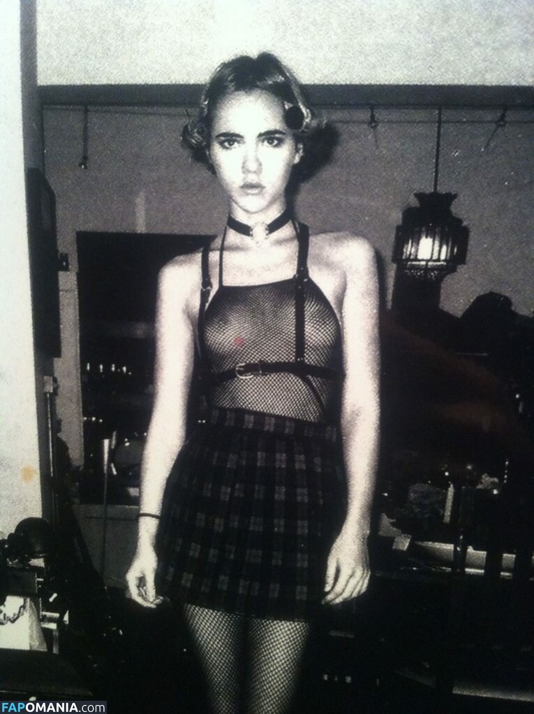 Suki Waterhouse Nud Fotografie scursă #41