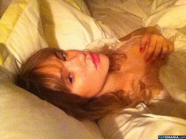 Suki Waterhouse Nud Fotografie scursă #51