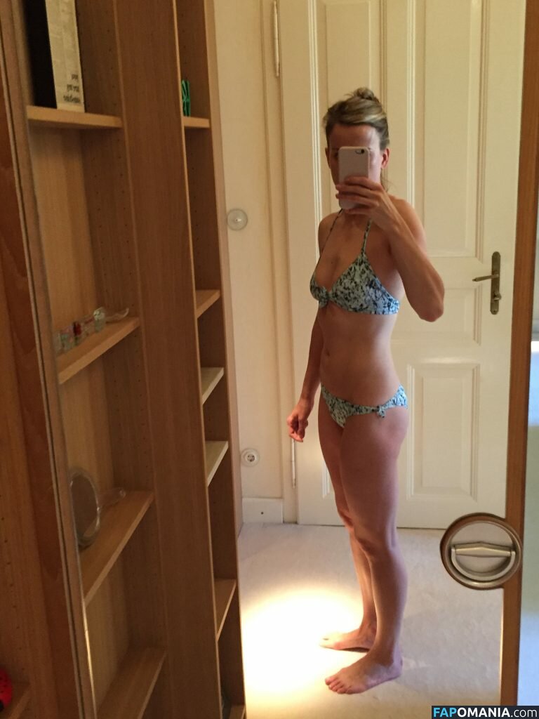 Susie Wolff Nud Fotografie scursă #4