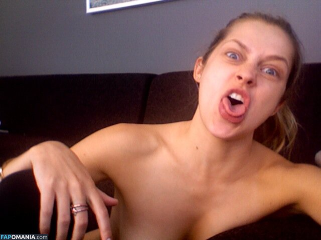 Teresa Palmer Nud Fotografie scursă #3