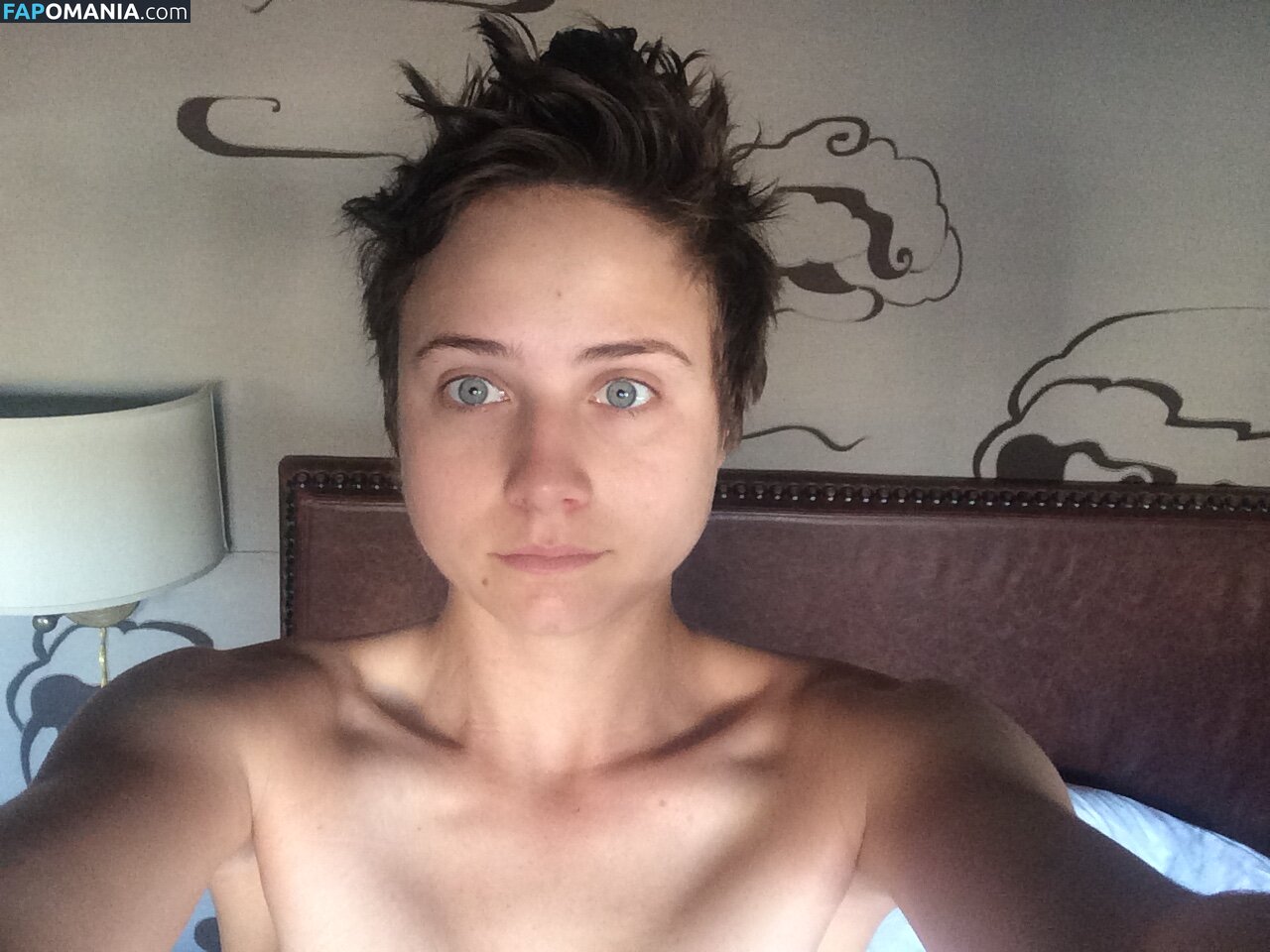 Tessa James Nud Fotografie scursă #7