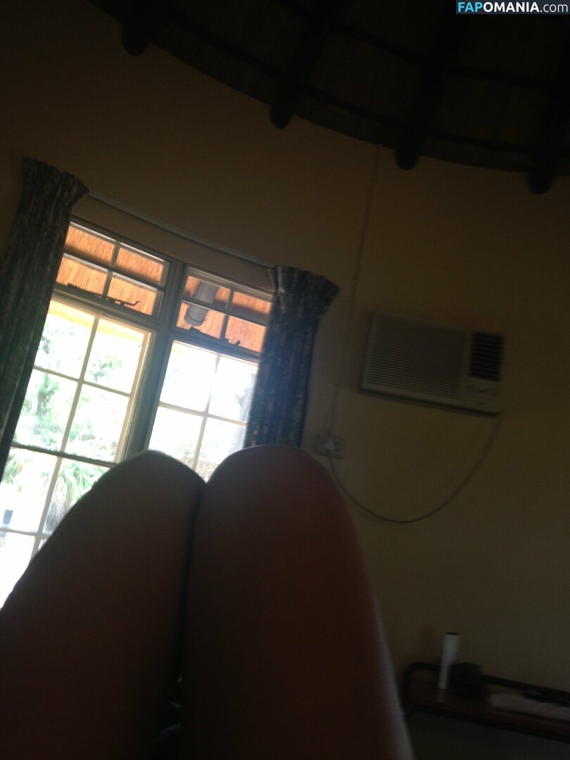 Vick Hope Nud Fotografie scursă #261