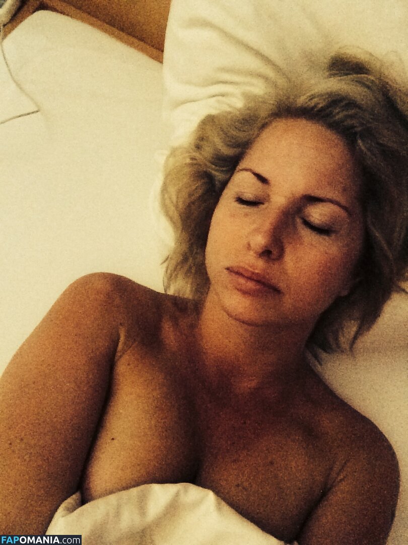 Viktoria Tolstoy Nud Fotografie scursă #3
