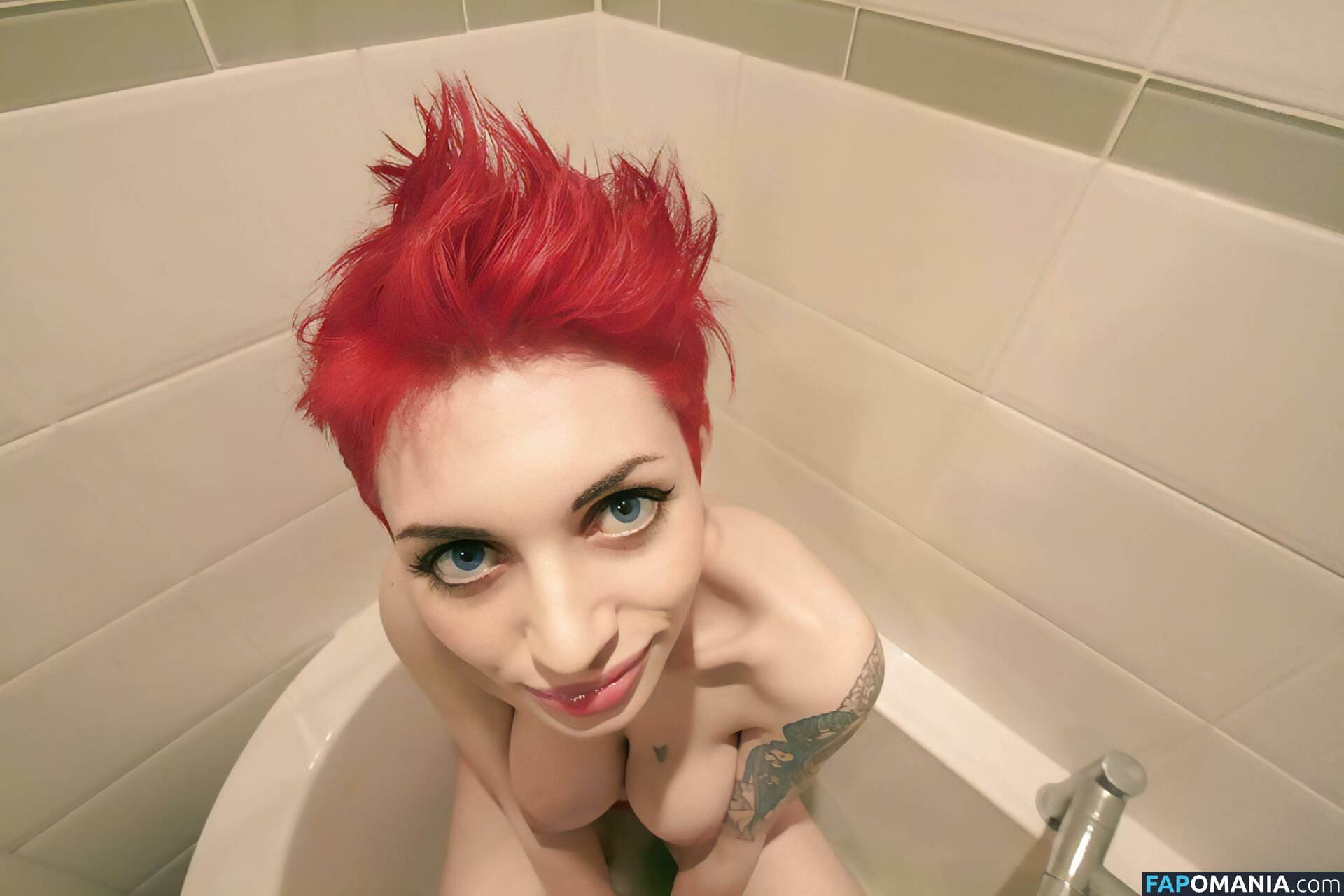 Vonny Moyes Nud Fotografie scursă #36
