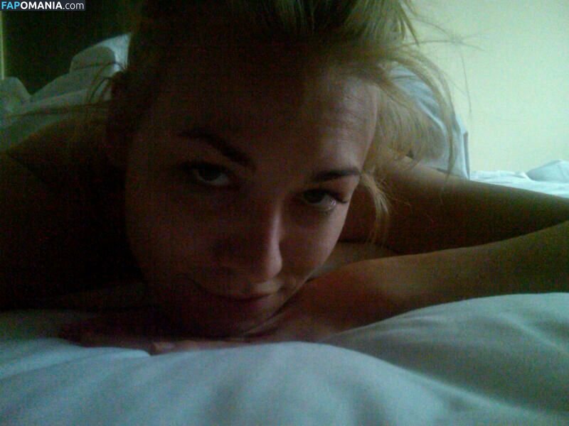 Yvonne Strahovski Nud Fotografie scursă #36