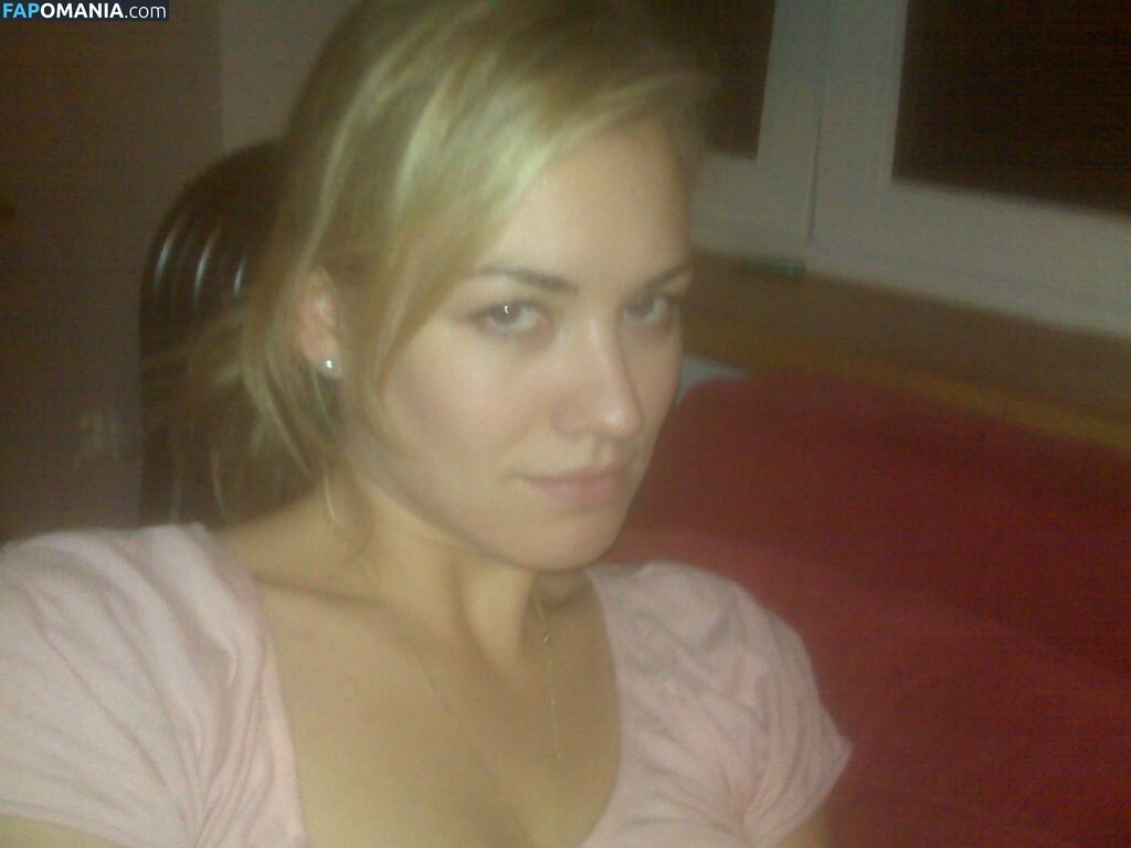 Yvonne Strahovski Nud Fotografie scursă #38