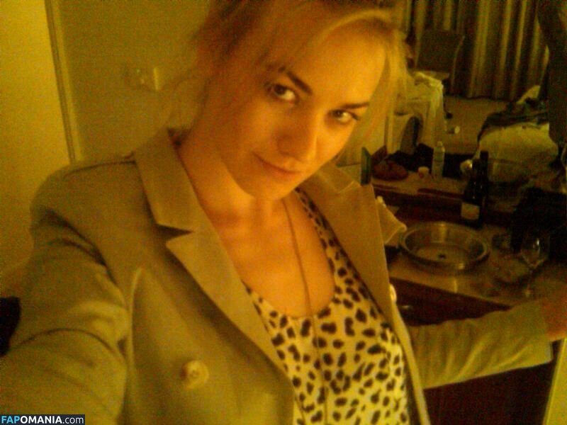 Yvonne Strahovski Nud Fotografie scursă #39