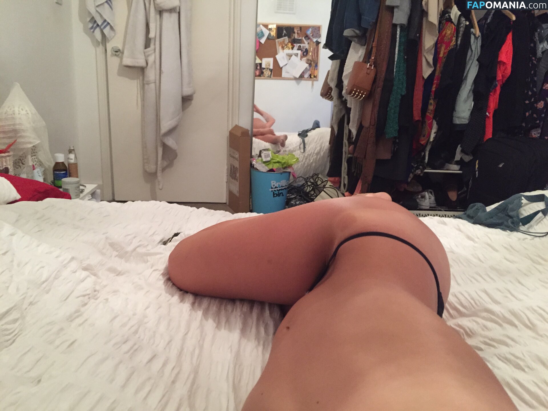 Zizi Strallen Nud Fotografie scursă #24