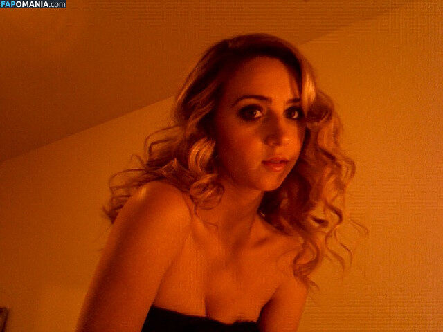Zoe Kazan Nud Fotografie scursă #34